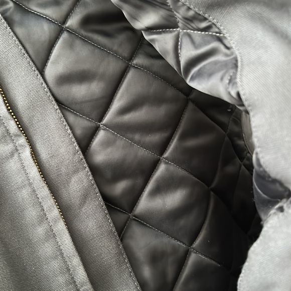 TNA gray vest with lining - Picture 6 of 6